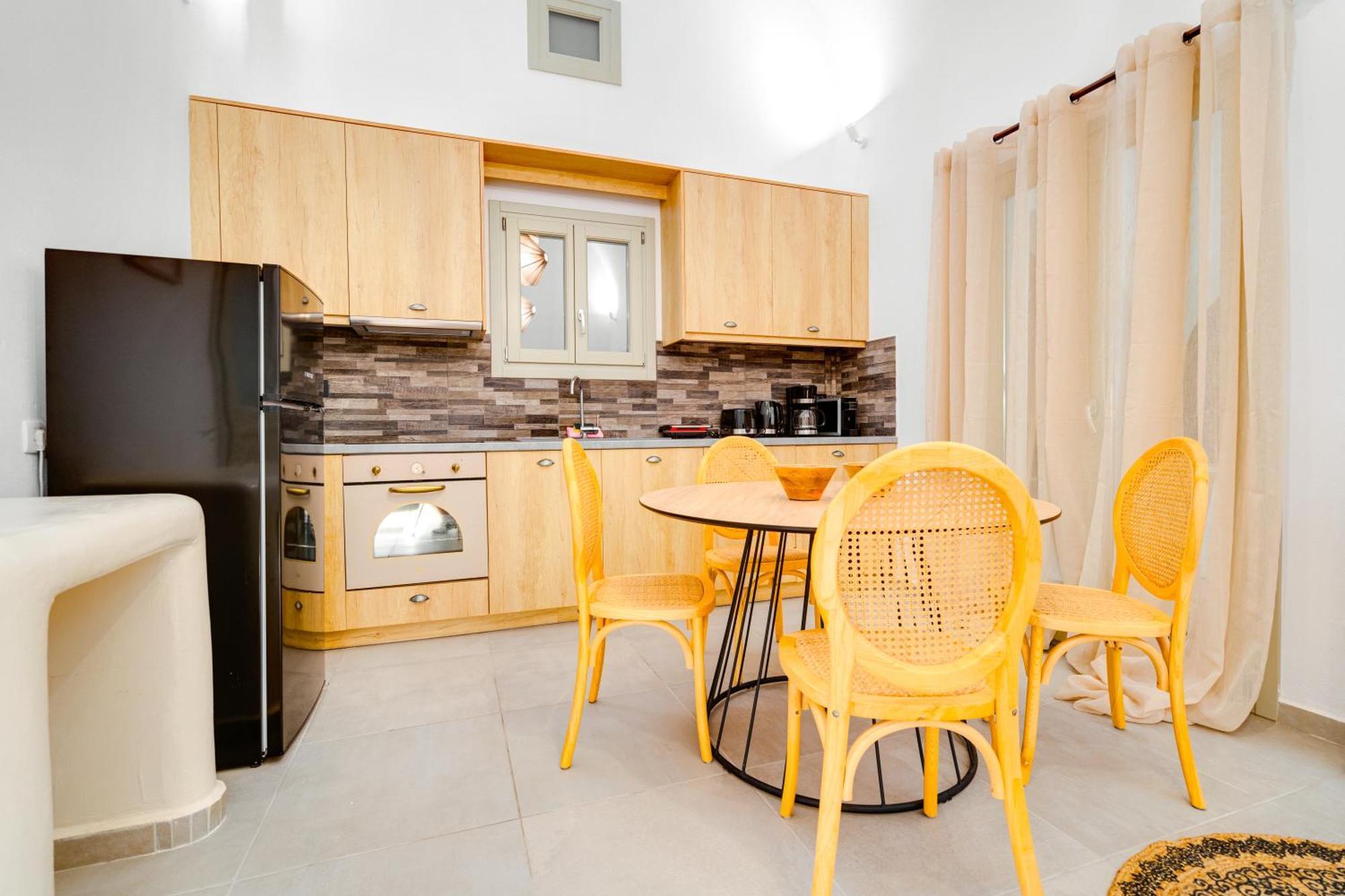 Acria Villas 피르고스 외부 사진